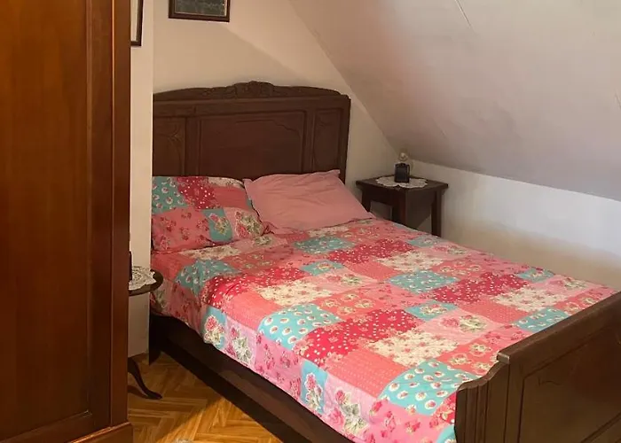 Double & Family In Tranquility In Blue B&B Saint-Mars-sur-la-Futaie