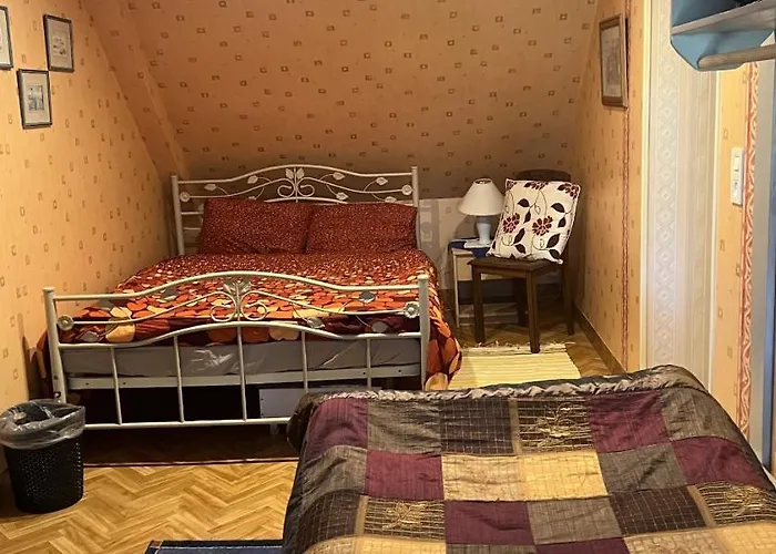 Double & Family In Tranquility In Blue B&B Saint-Mars-sur-la-Futaie